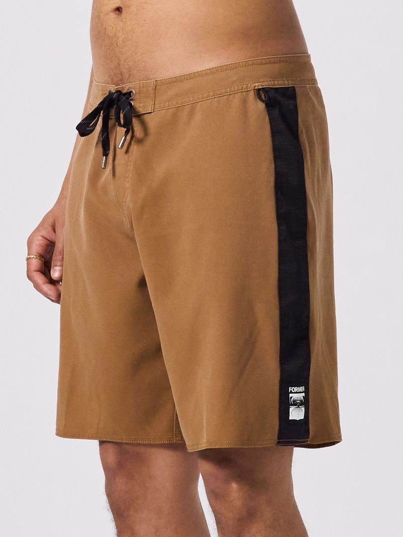 System 19' Trunk