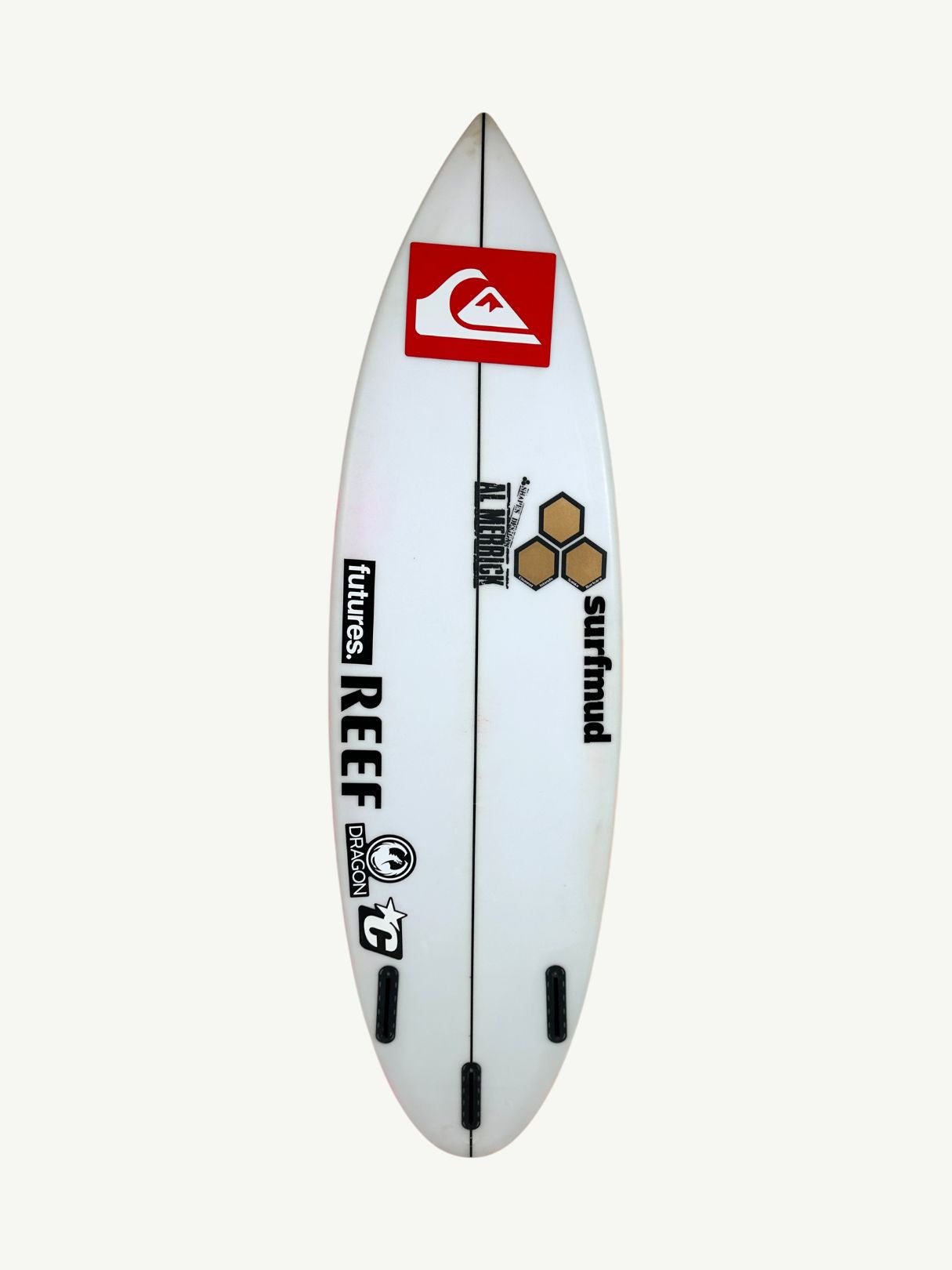 Goldie 5'6" x 17 7/8" X  2 1/8", Round Pin, 3x  Futures Fin Boxes, PU [Good] - ID:1008890